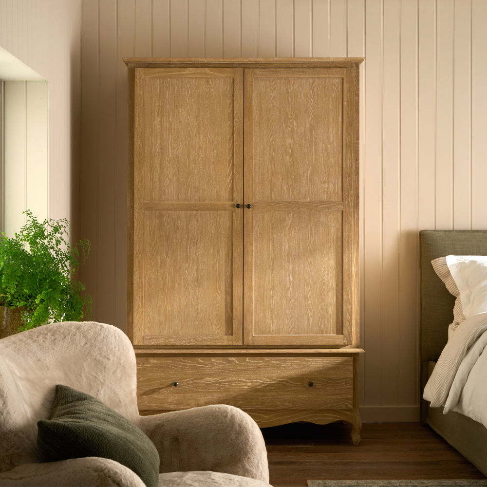 Sienna Beau Wardrobe